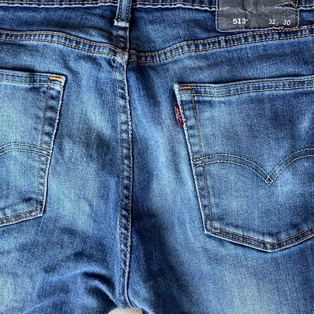 Men’s 513 Levi’s Straight Leg Jeans Size 30